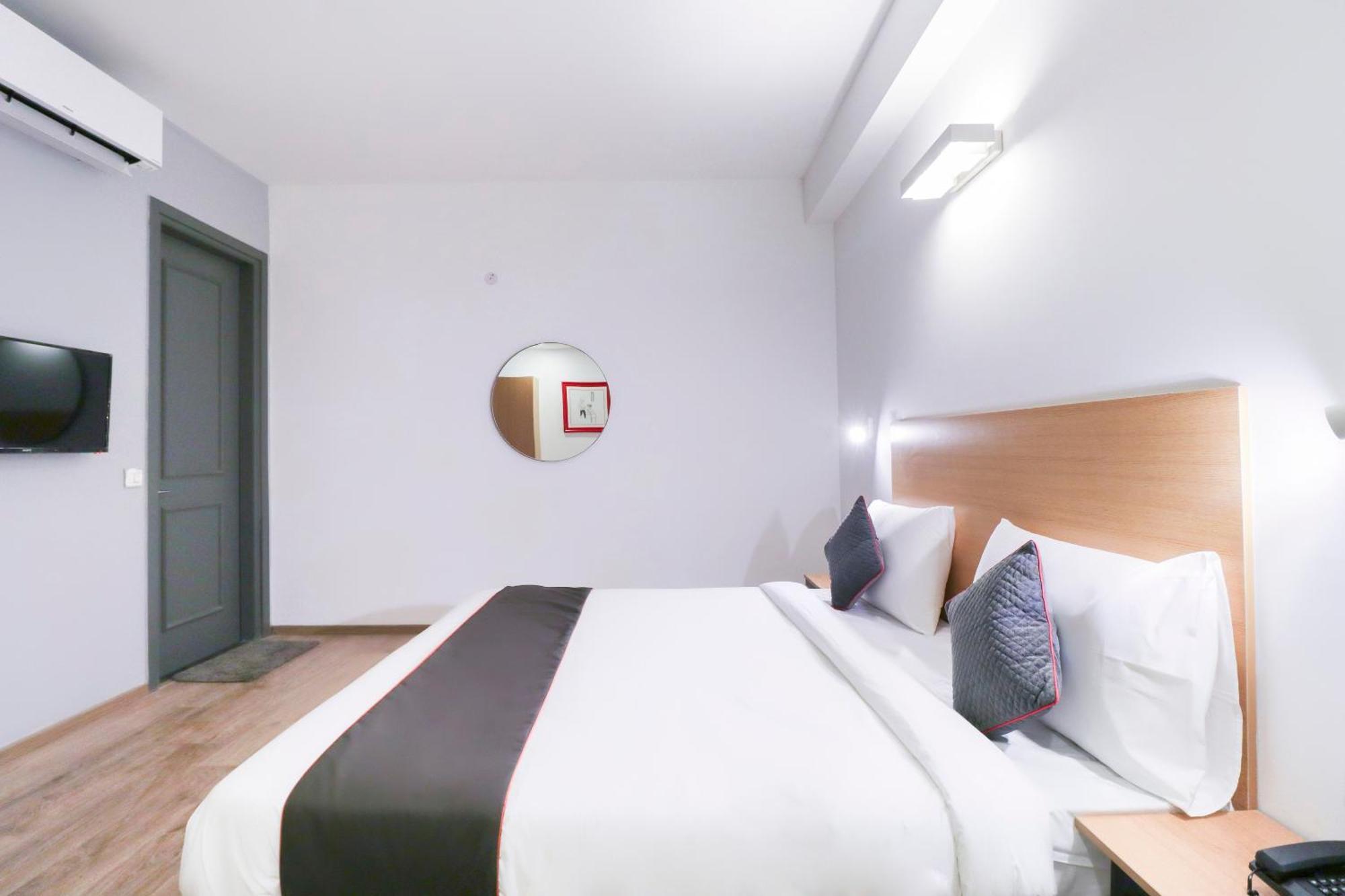 Hotel Townhouse Noida Sector 71 Near Iskcon Temple Noida Indirapuram Exterior foto